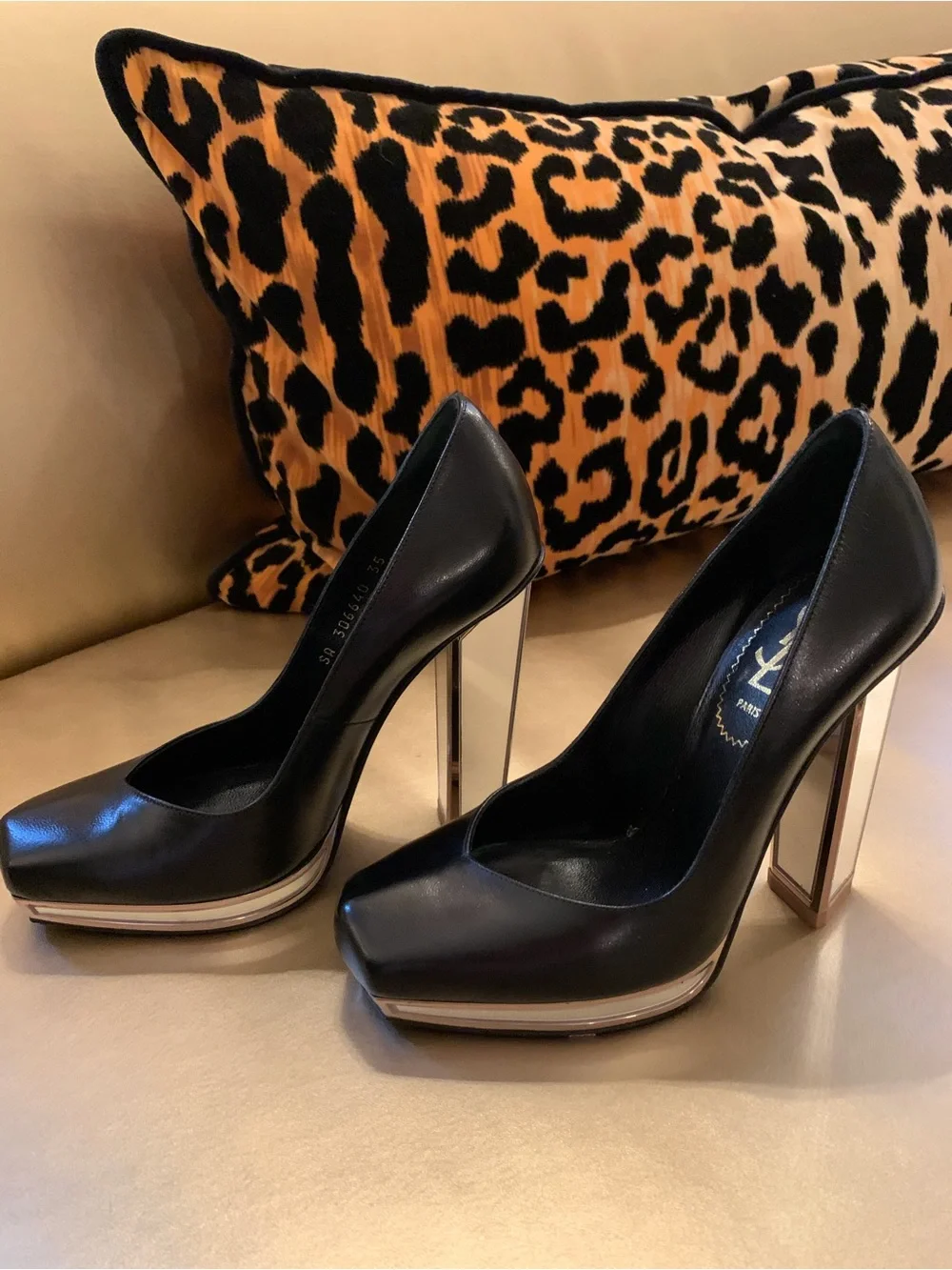 Saint Laurent Black Leather Pumps with Mirrored Heel and Platform - Picture 7 of 8